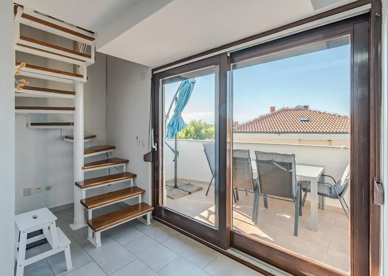 Apartman Ipa Apartment Vantacici 0*,  Croatia